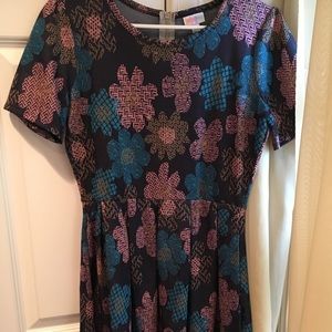 LuLaRoe Amelia Dress